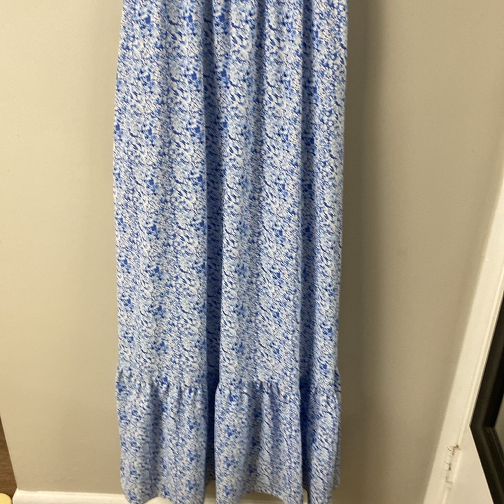 MATERNITY AND POST PARTUM WRAP DRESS BLUE FLORAL PRINT V BACK AND TRUE WRAP - Picture 14 of 15